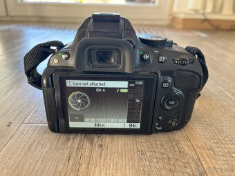 Nikon D5100 - 3