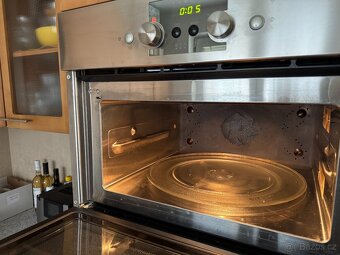Vestavná miirolnná trouba s grilem Whirlpool AMW 545 SLEVA - 3