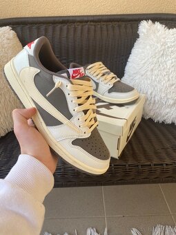 Jordan 1 Low Reverse Mocha Travis Scott 43 - 3