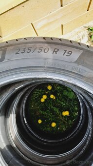 Letni pneu 235/50/R19 - 3