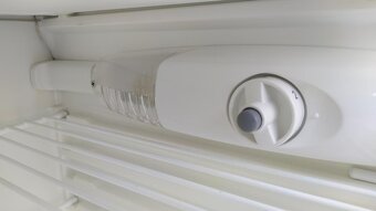 Lednice s mrazícím boxem. Zanussi ZT 162 BR - 3