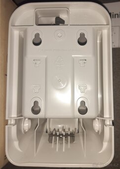 Tork S-Box mini zásobník na mýdlo - 3