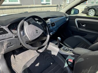 Renault Laguna III 2.0 dCi 96kW, r. 2013 - 3
