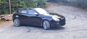 Alfa Romeo Giulietta 2.0 125 kW 2011 - 3