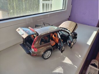 Model 1:18 - 3