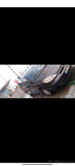 Peugeot 807 - 3