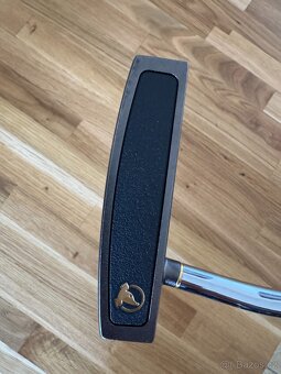 Golfový putter Honma - 3