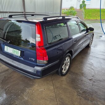volvo v 70 - 3