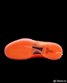 Kobe 6 protro 44.5EU- orange colorway (úplně nový, nenošený) - 3