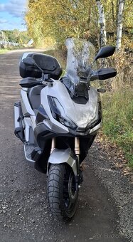 Honda ADV 350 - 3