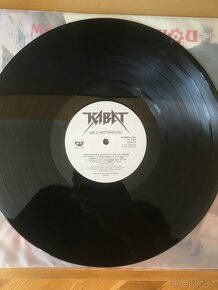 LP Kabát – Má ji motorovou (Monitor 1991) 1.vydání - 3