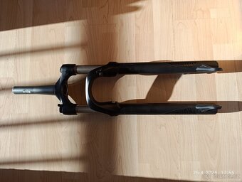RockShox 30 TK Solo Air – vzduchová vidlice 27,5" - 3