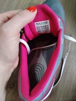 Reebok Traitone speciály běžecké vel 39 - 3