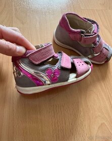 dívčí  sandály - 3