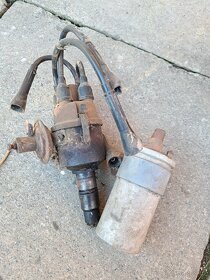 Startér, rozdělovač a alternátor na Š 100 - 3