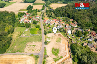 Prodej pozemku k bydlení v Bžanech - 3