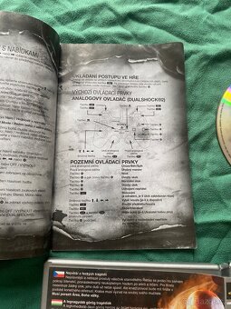 PS2 God of War CZ obal - 3