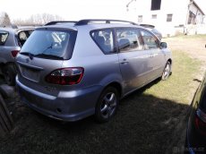 Avensis Verso 2005 d4d 85kw - 3