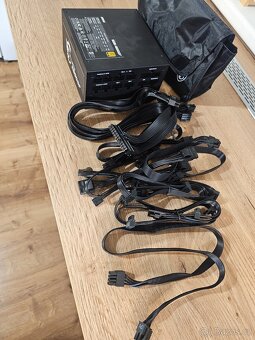 Zdroj MSI MPG A650GF 650W - 3