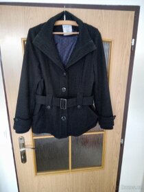 Černý kabátek velikost 40 cena 150 Kč - 3