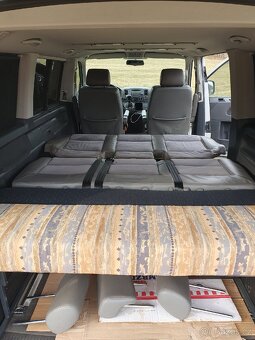 VW T5 T6 Multivan lavice sedačka postel spaní - 3