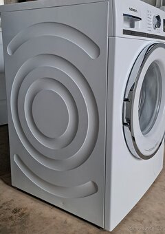 Pračka předem plněná Siemens extraklasse IQ890. - 3