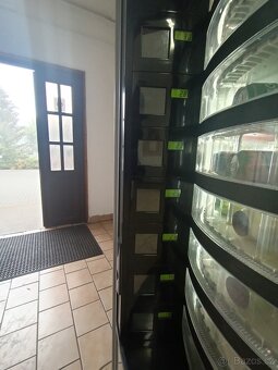 Karuselový prodejní automat Necta Star Food -NOVÁ CENA- - 3