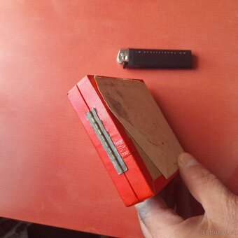 PLAKETA SNB V ETUI - 3
