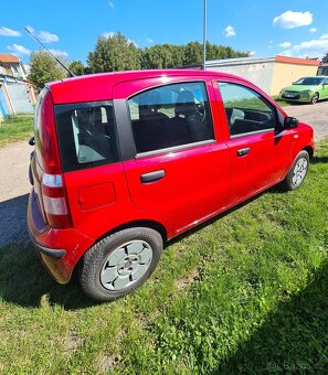 Fiat Panda červená 2009 - 3