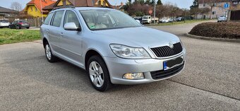 Škoda Octavia combi Elegance 2.0tdi 103kw DSG - 3