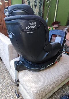Autosedačka Britax Römer Dualfix M Plus - 3