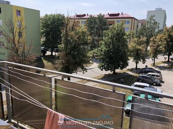 Pronájem bytu 2+kk s balkonem, ul. Kuchařovická, Znojmo - 3
