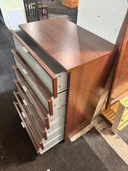 Krásná 6 šuplíková komoda IKEA - 3