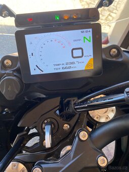 BENELLI TRK 702X - Forest Green - Předváděcí motocykl - 3