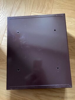 Poštovní schránka - 3