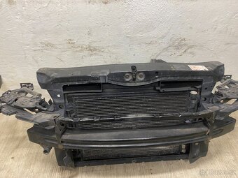 ŠKODA OCTAVIA 2 04-08 - CHLADIČOVÁ STĚNA KOMPLETNÍ BENZÍN - 3