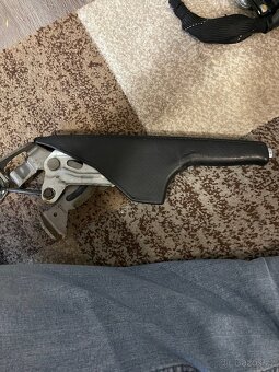 Octavia 1 RS kožená ruční brzda - 3