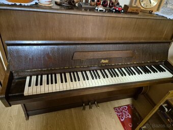 Pianino -klavír Rösler -Petrof - 3