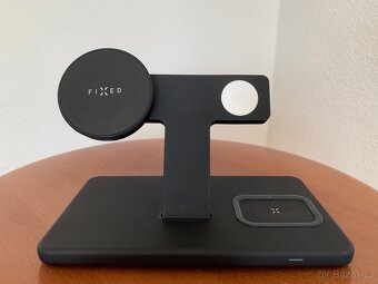 Bezdrátová nabíjecí stanice FIXED - 3