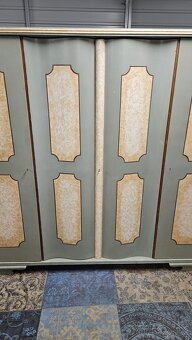 Šatní skříň masiv - 3