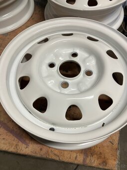 Felicia 13”plechové disky,novy komaxit - 3