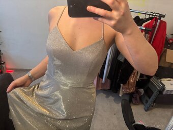 Stříbrné třpytivé šaty S - 3