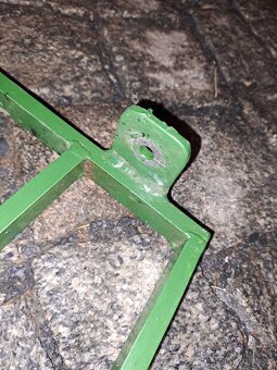 Suzuki Jimny -Přepàžka zadní části - 3