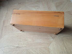 Prodám levně starou dřevěnou krabičku - 3