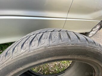 Pneu z Bmw 235/45R 18 98V - 3