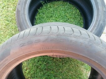 Pneu Pirelli 235 /45 R 18 letní Prodám 4 x letní pneumatiky - 3