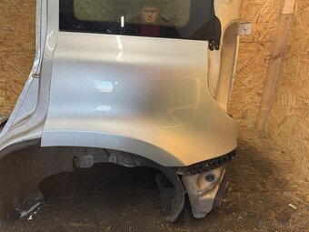 LEVÁ ZADNÍ BOČNICE ŠKODA YETI - 3