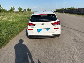 Hyundai i 30 - 3