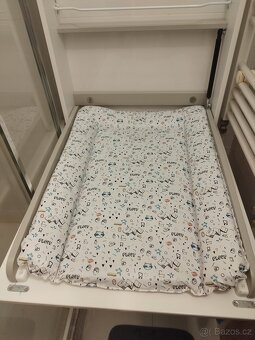 Sklápěcí přebalovací pult Badabulle do 11kg - 3