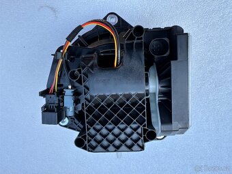 Cuvacia kamera rvc VW passat t roc golf arteon 2GA827469R - 3